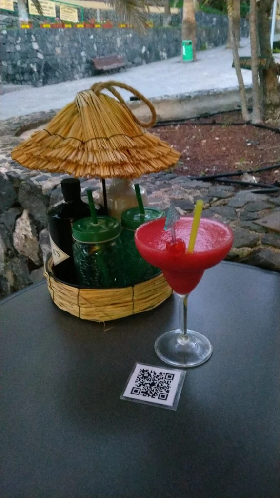 Cocktail Masterclass in La Caleta photo 3