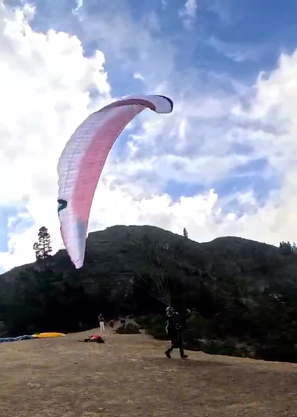 Paragliding in Agulo