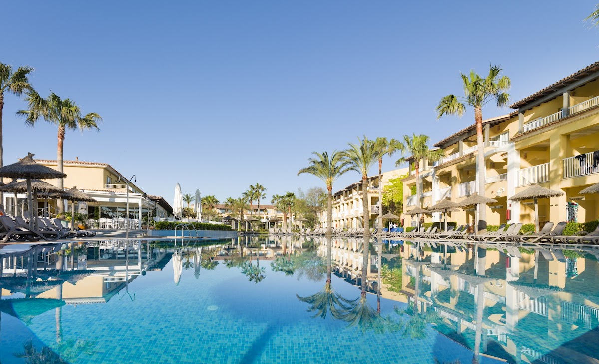 Club del Sol Resort & Spa