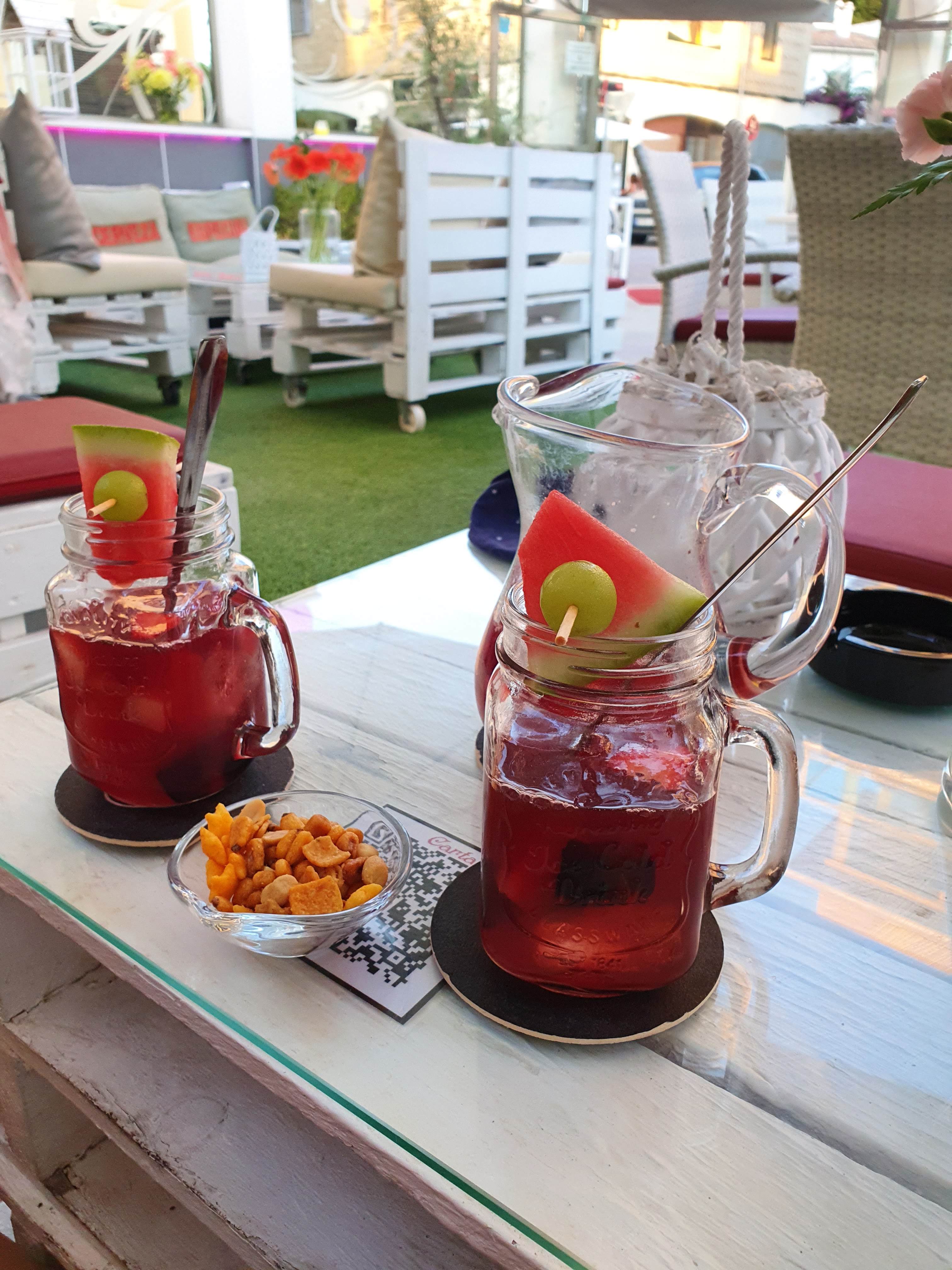 Cocktail Masterclass in Cala Agulla photo 4