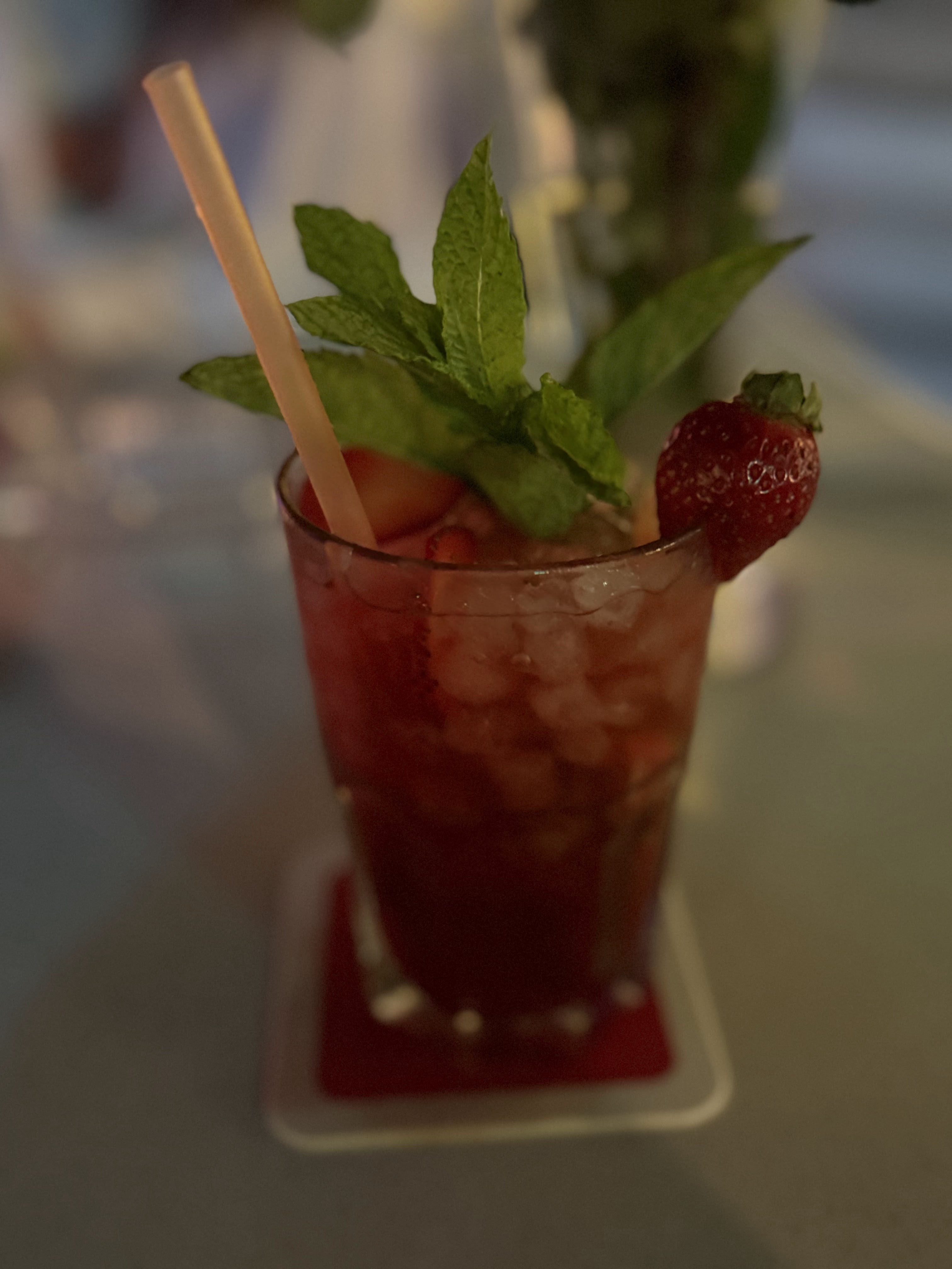 Cocktail Masterclass in Cala Agulla photo 5