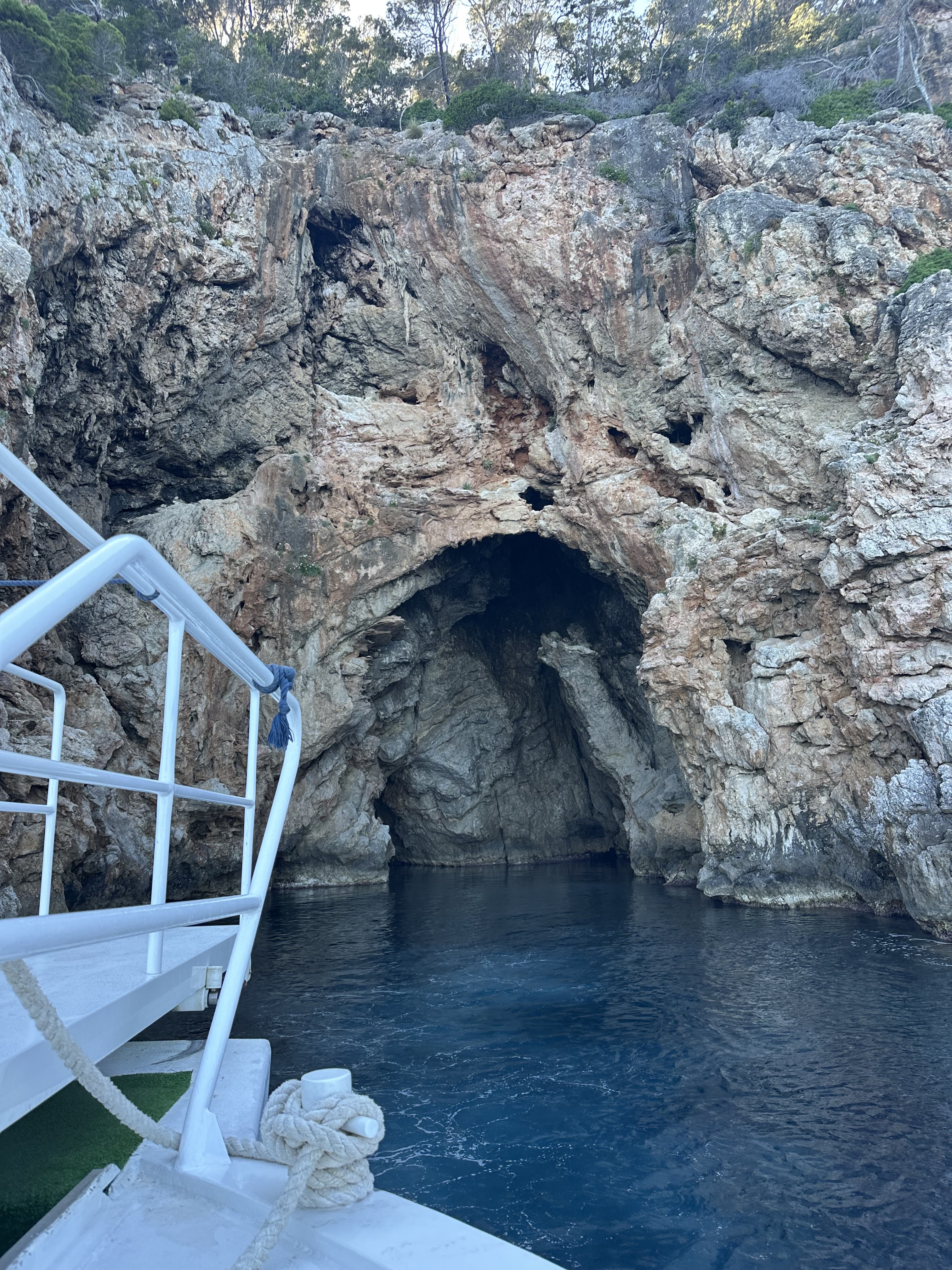 Catamaran Cruise in Cala Ratjada photo 2