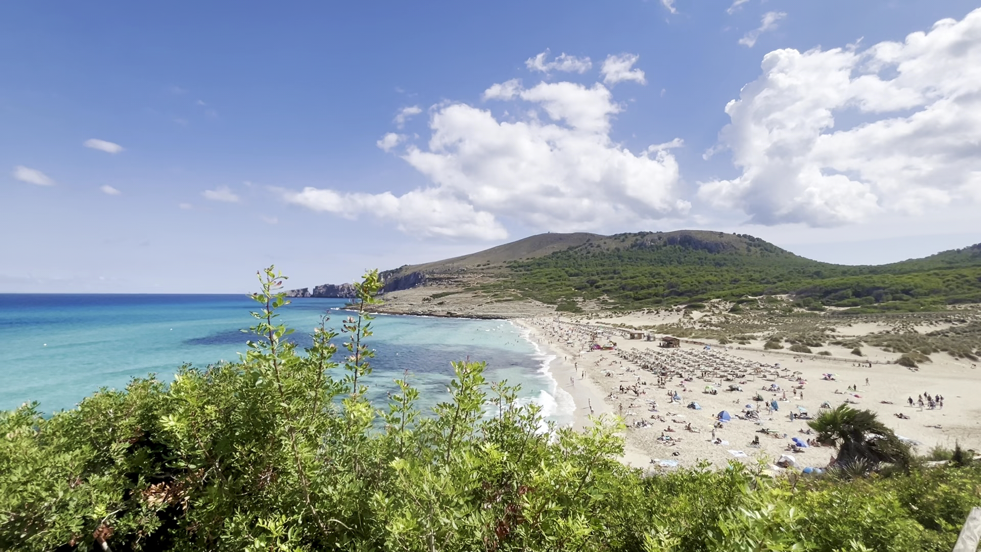 Parasailing in Cala Mesquida photo 3