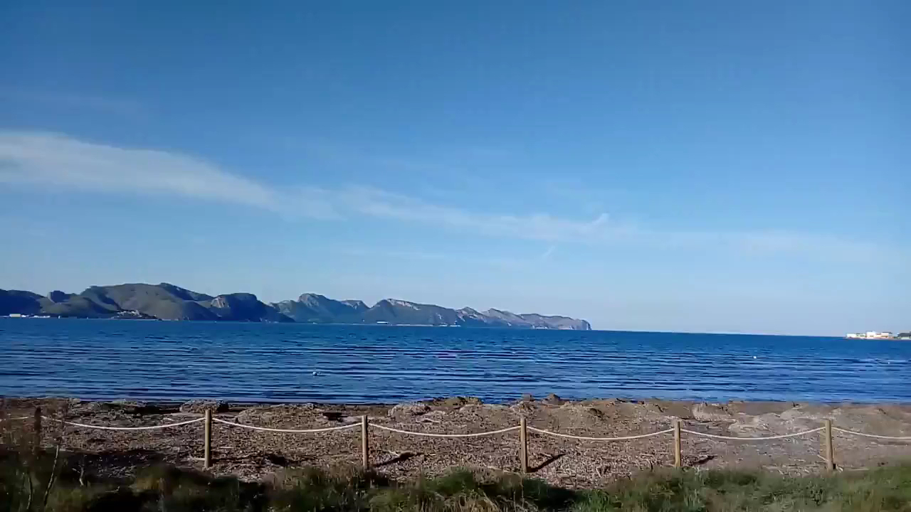 Kitesurfing in Pollença photo 3