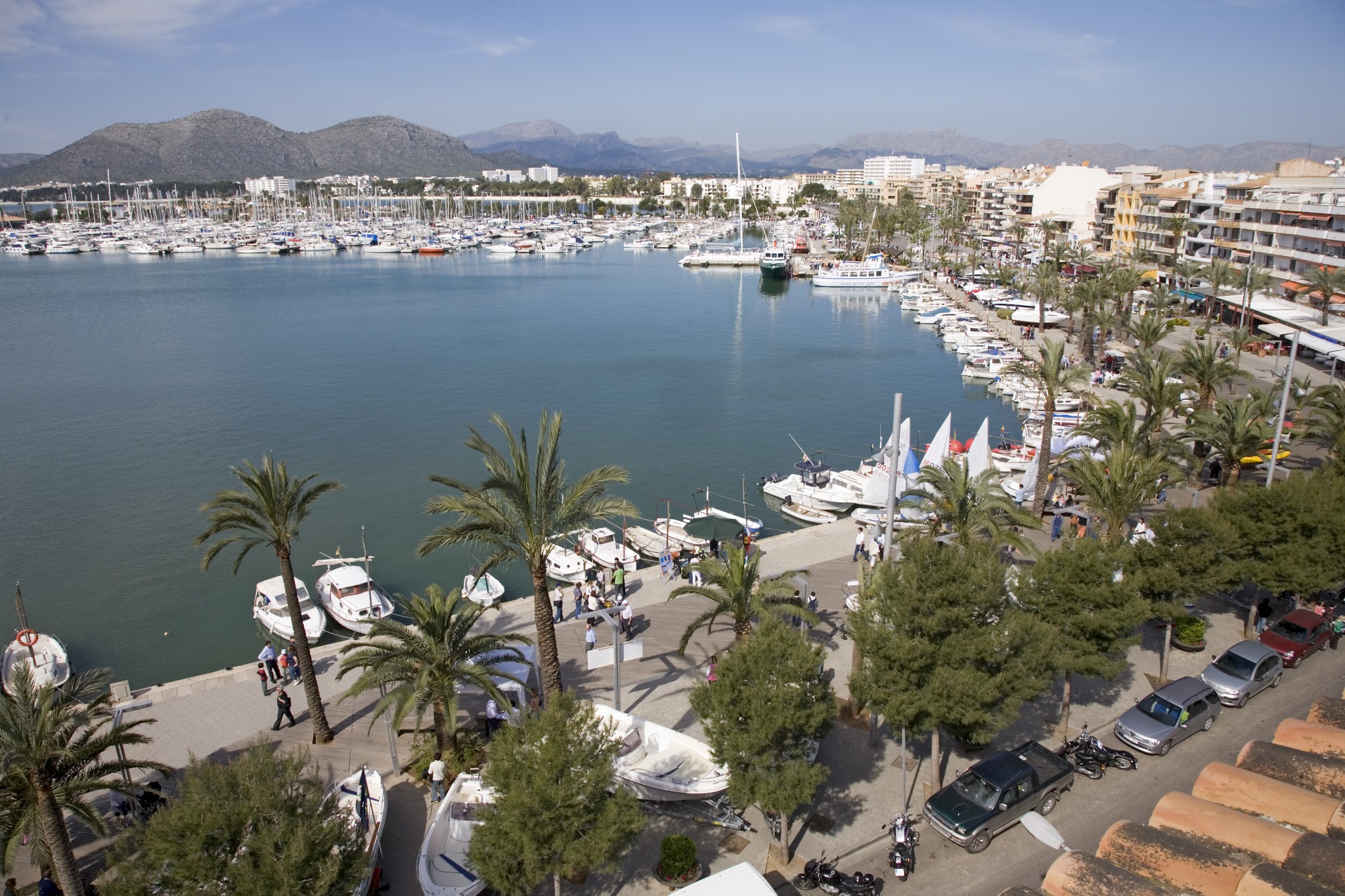 Parasailing in Port d'Alcúdia photo 4