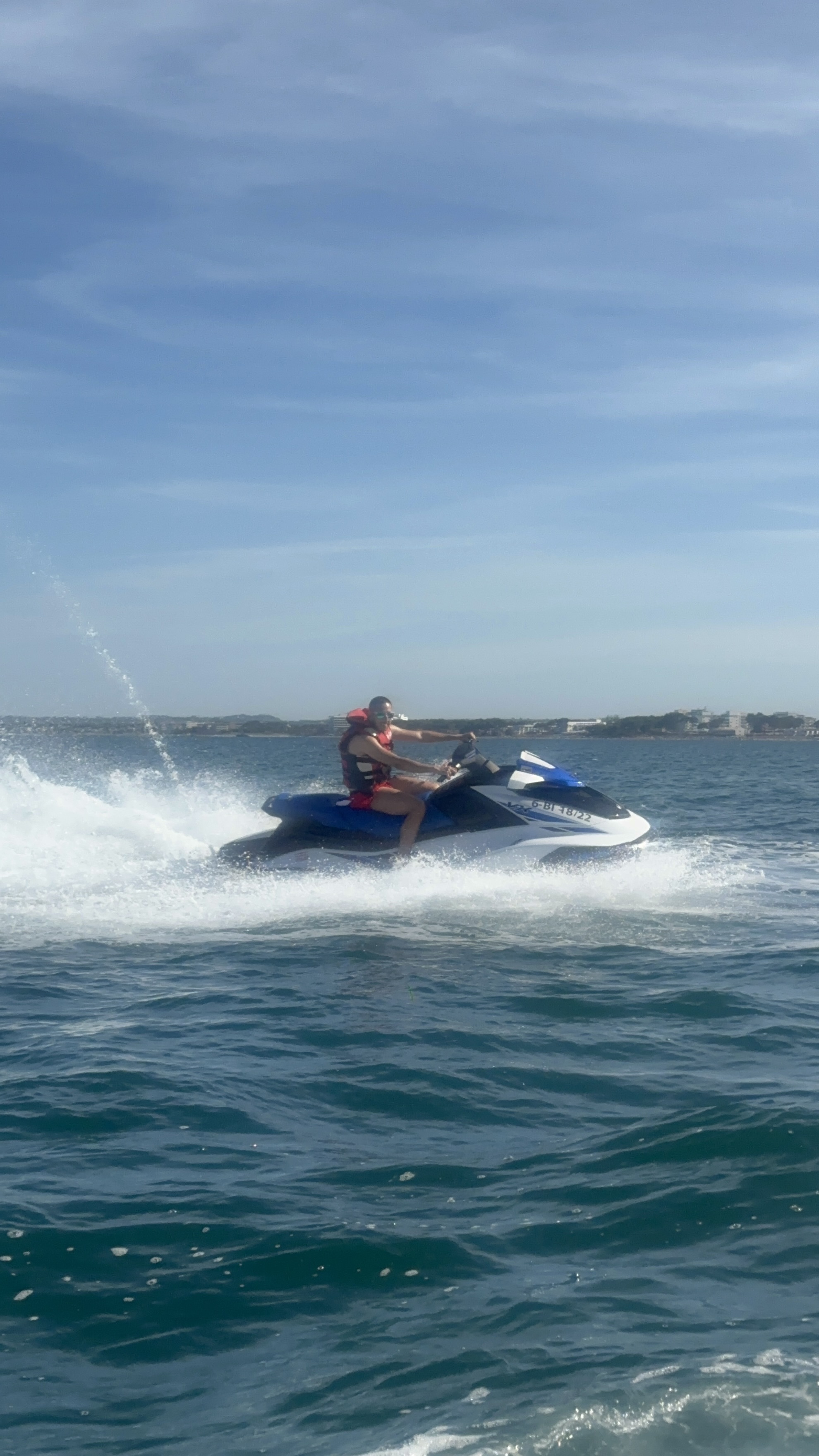 Water Skiing in Playa de Muro photo 2
