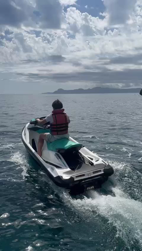 Water Skiing in Port d'Alcúdia photo 3
