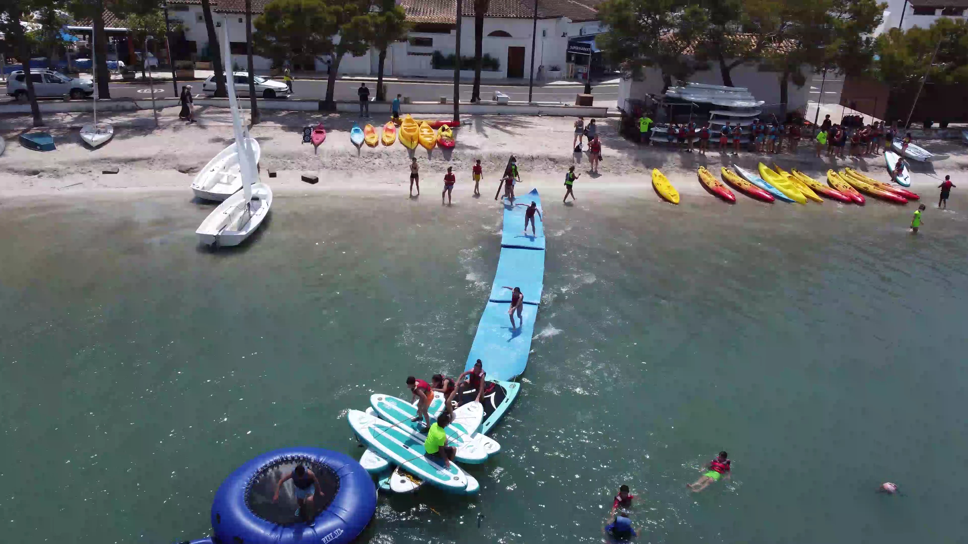 Windsurfing in Playa de Muro photo 2