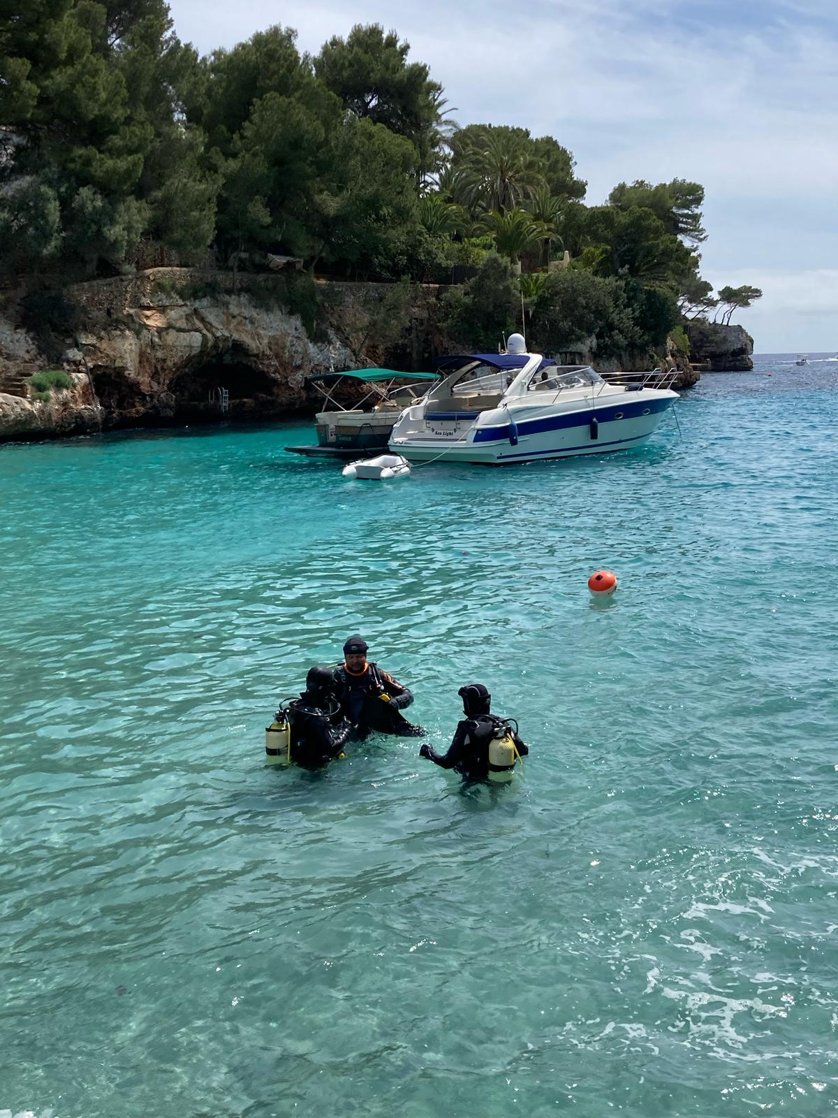 Diving & Snorkeling in Cala Major photo 4
