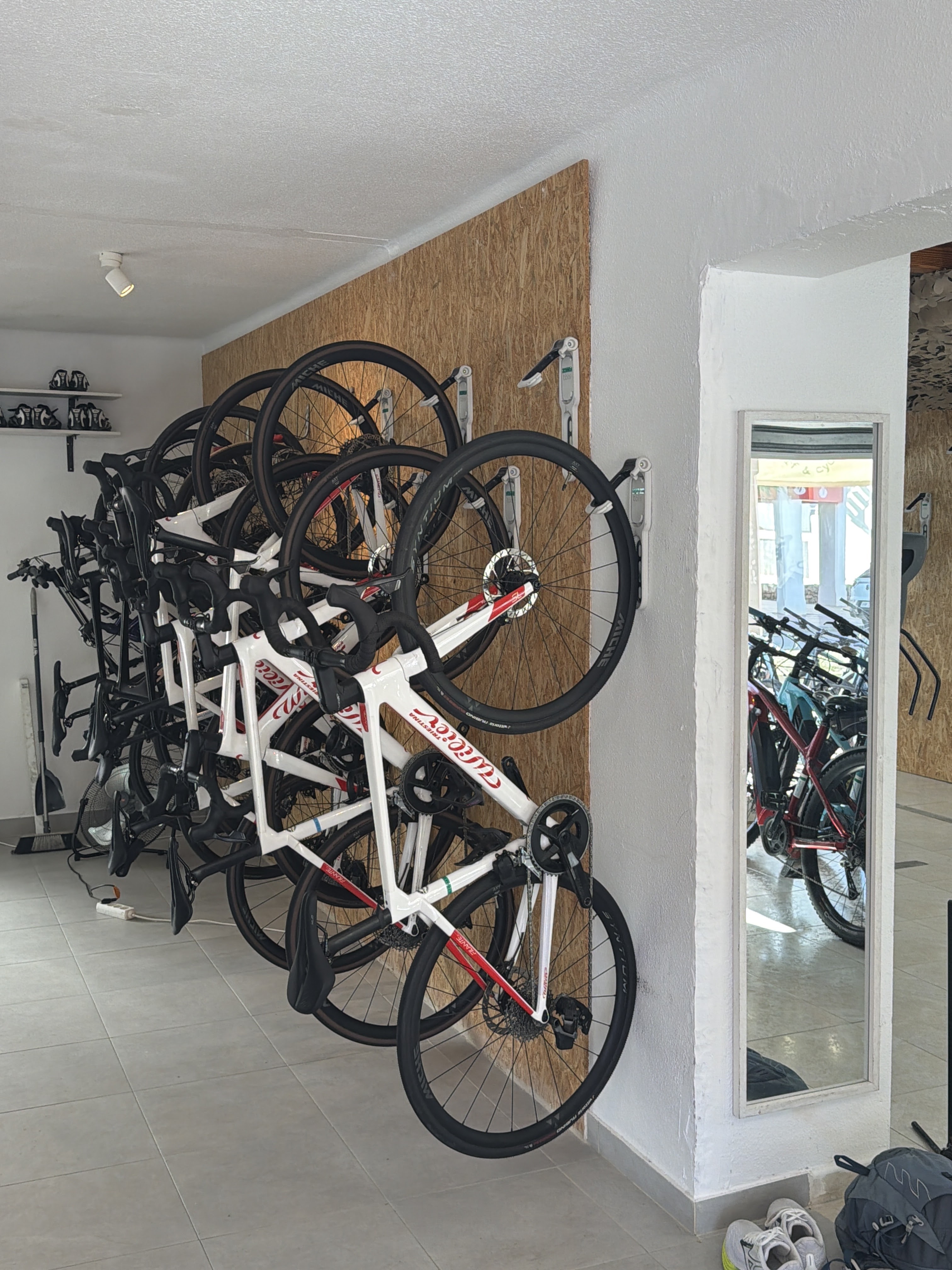 Mountain Bike Rental in Cala Santanyí photo 2