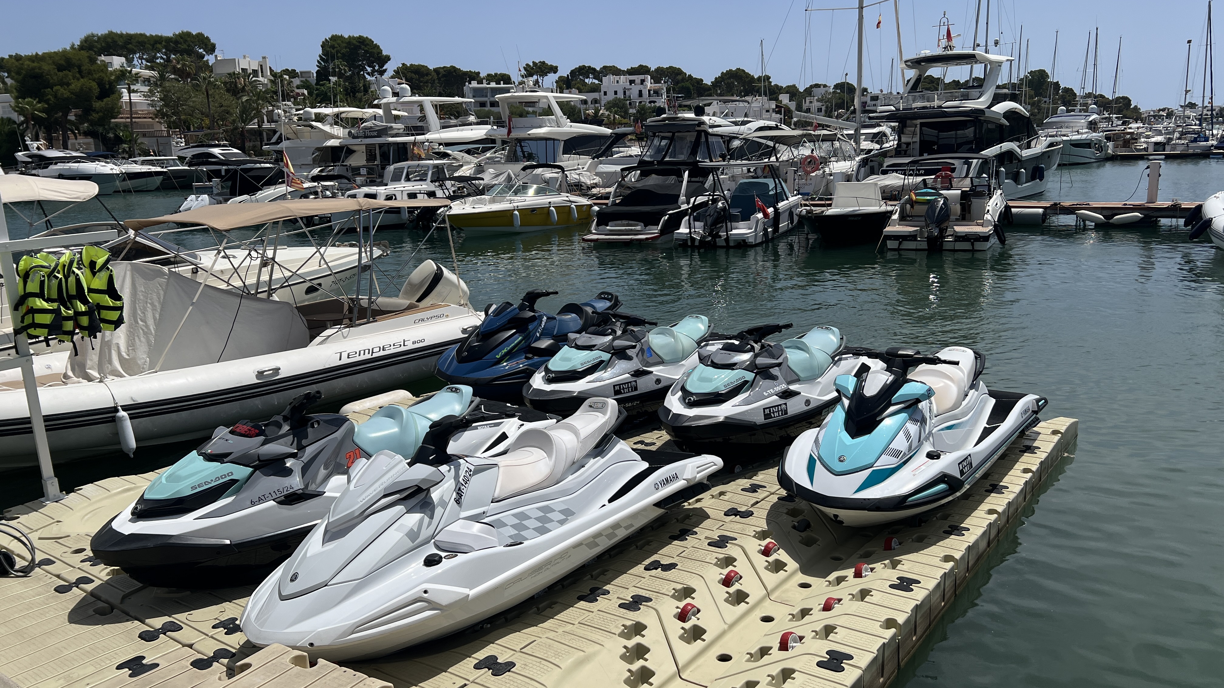 Water Skiing in Cala Blava photo 2