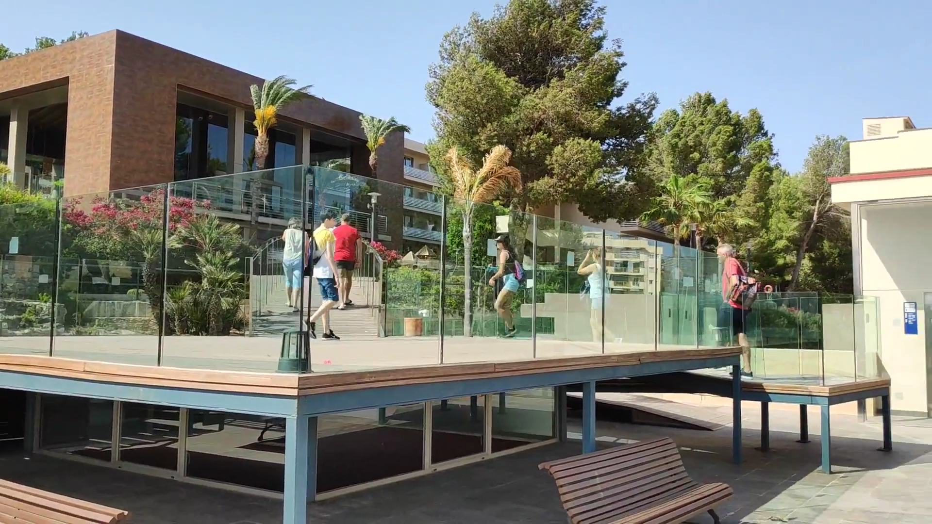Beach Club & Bali Beds in Cala Vinyes photo 5