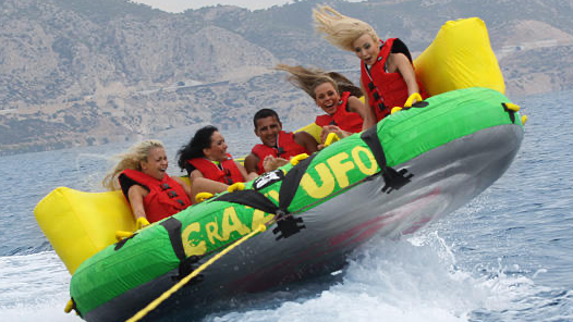 Parasailing in Cala Vinyes photo 5