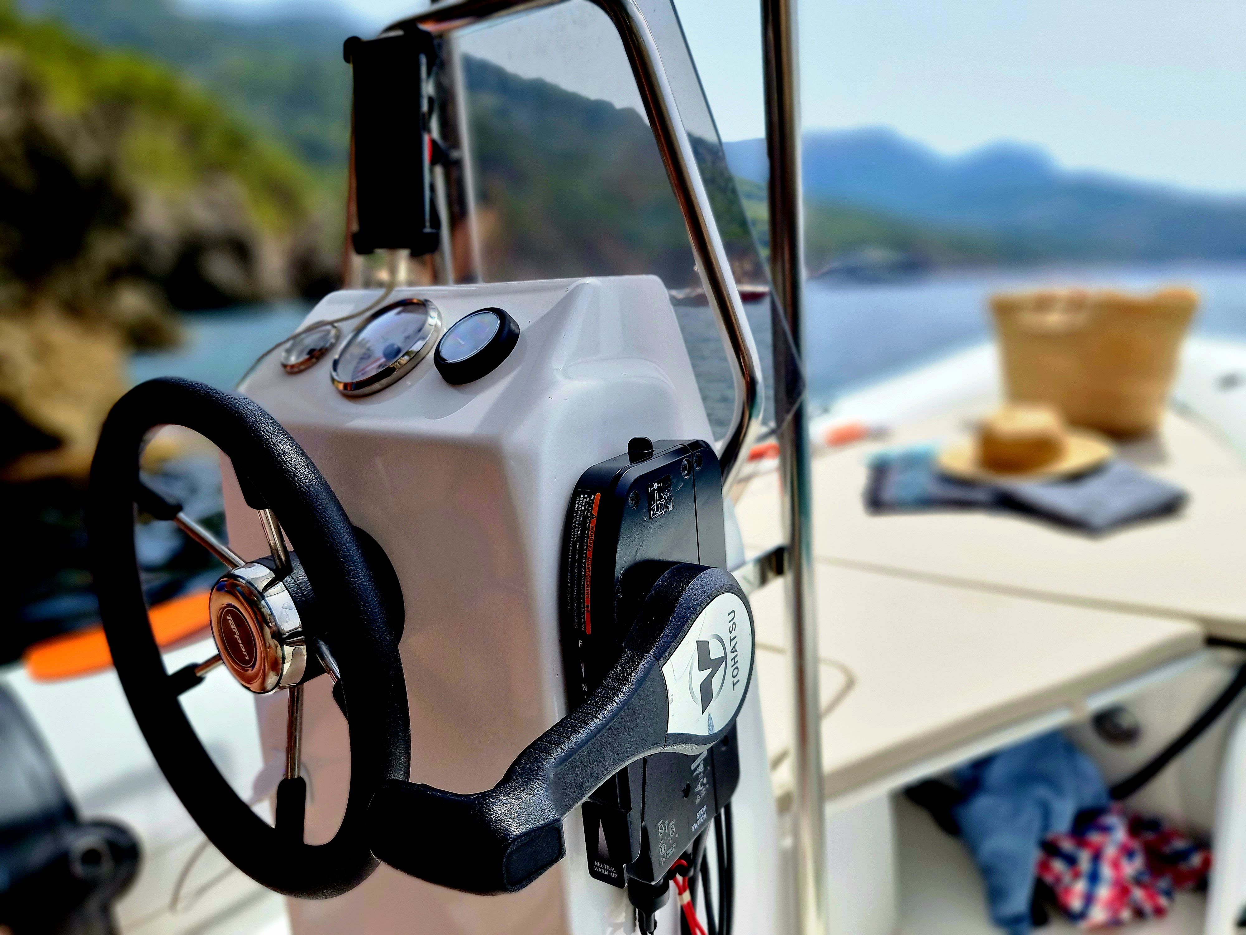 Glass Bottom Boat in Port de Sóller photo 4