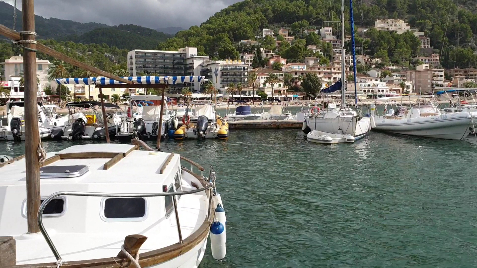 Sailing Lessons in Port de Sóller photo 3