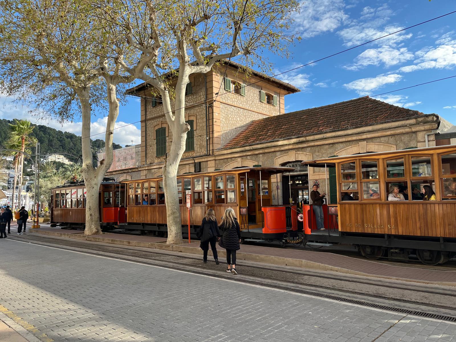 Island Hopping Tour in Port de Sóller