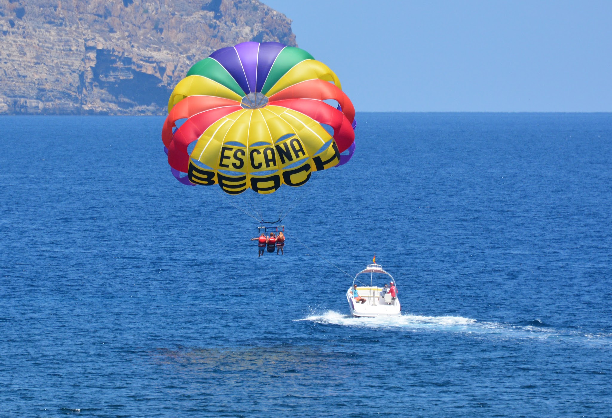 Parasailing in Cala Bassa