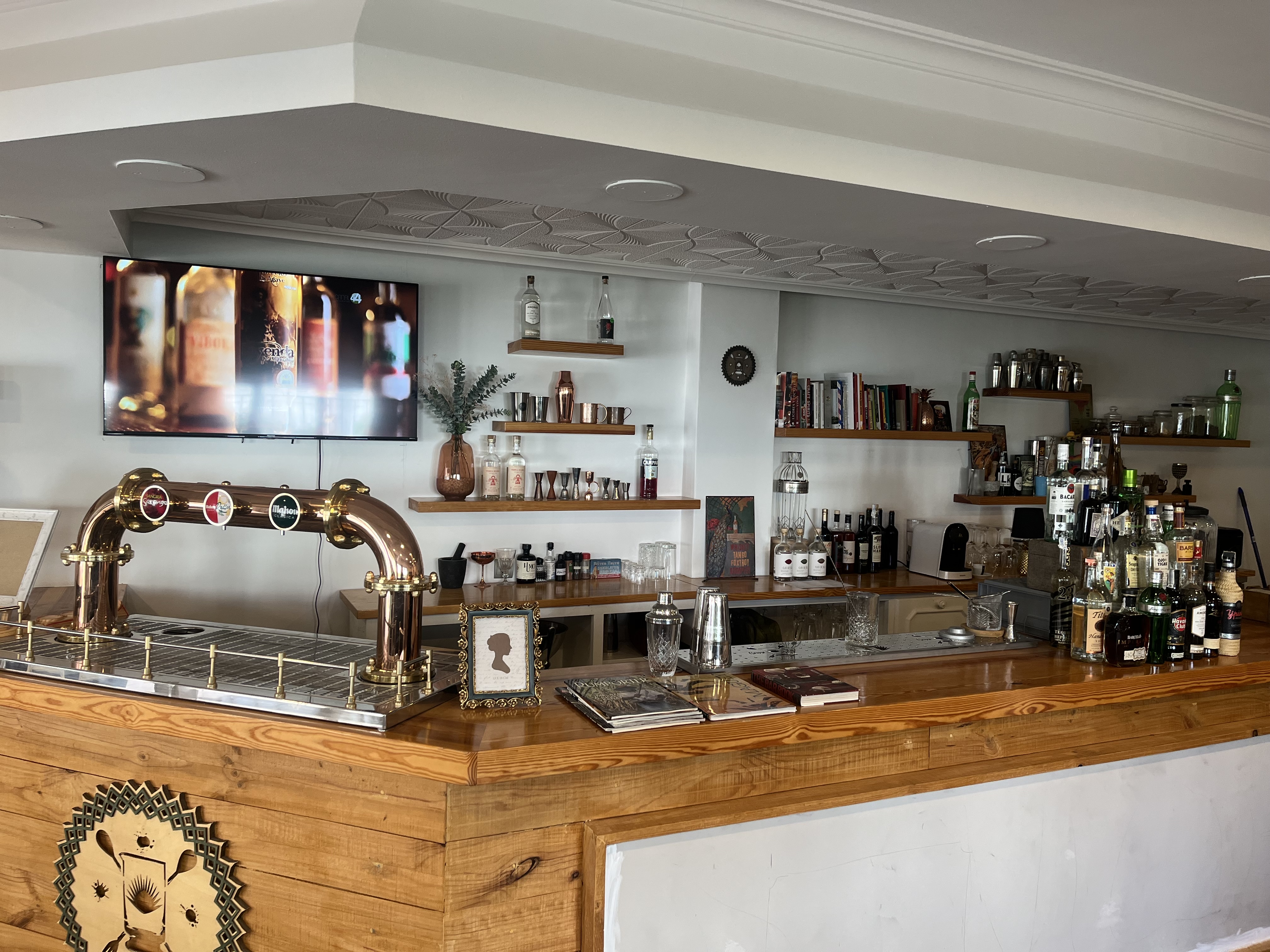 Cocktail Masterclass in Cala Nova photo 3