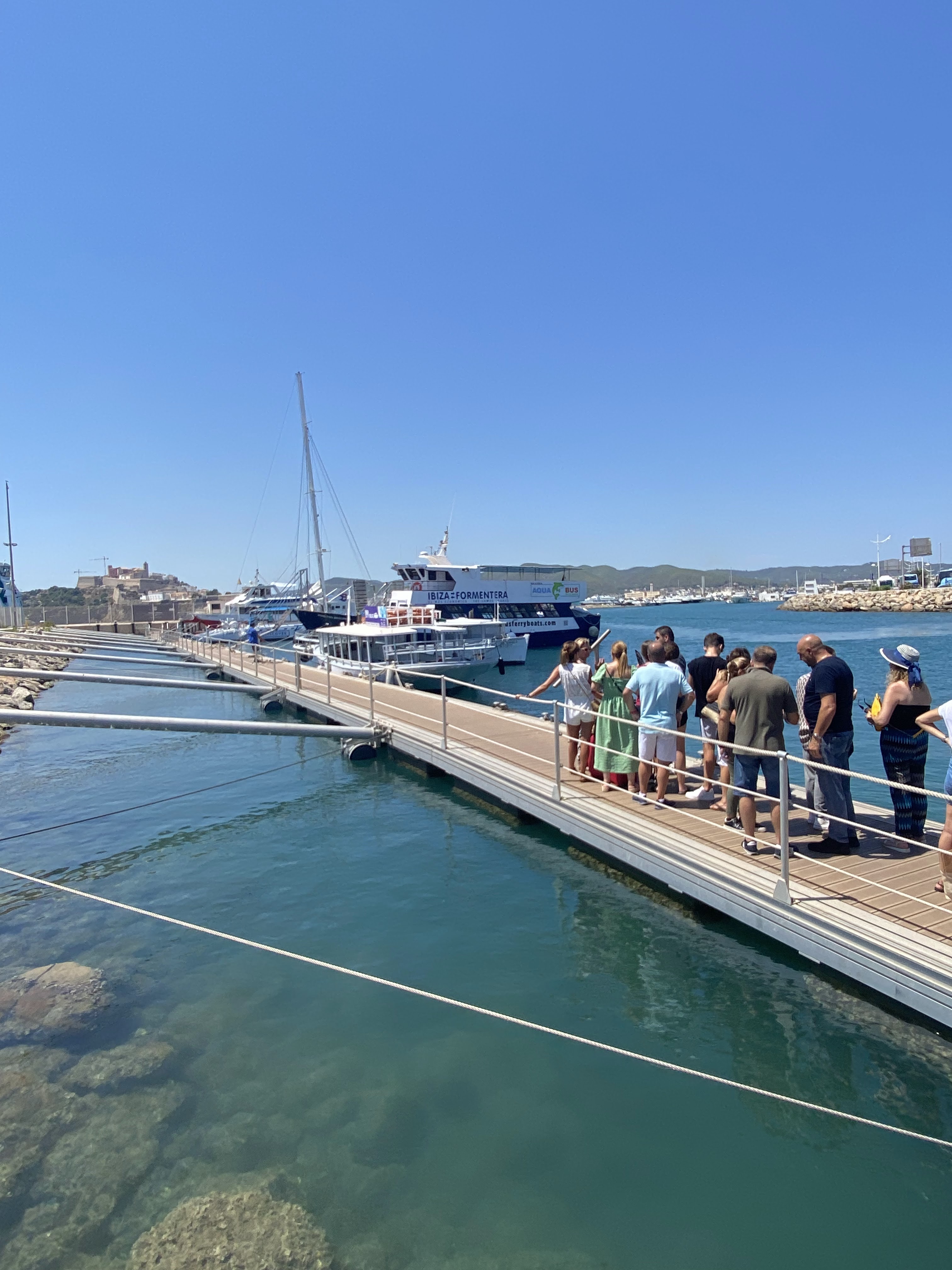 Island Hopping Tour in Talamanca