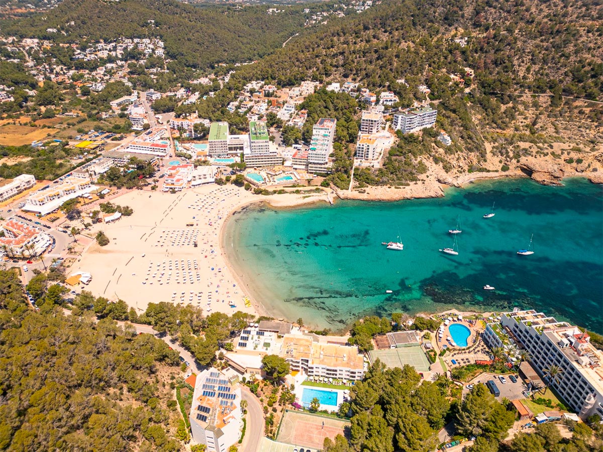 Tubing in Cala Llonga photo 4