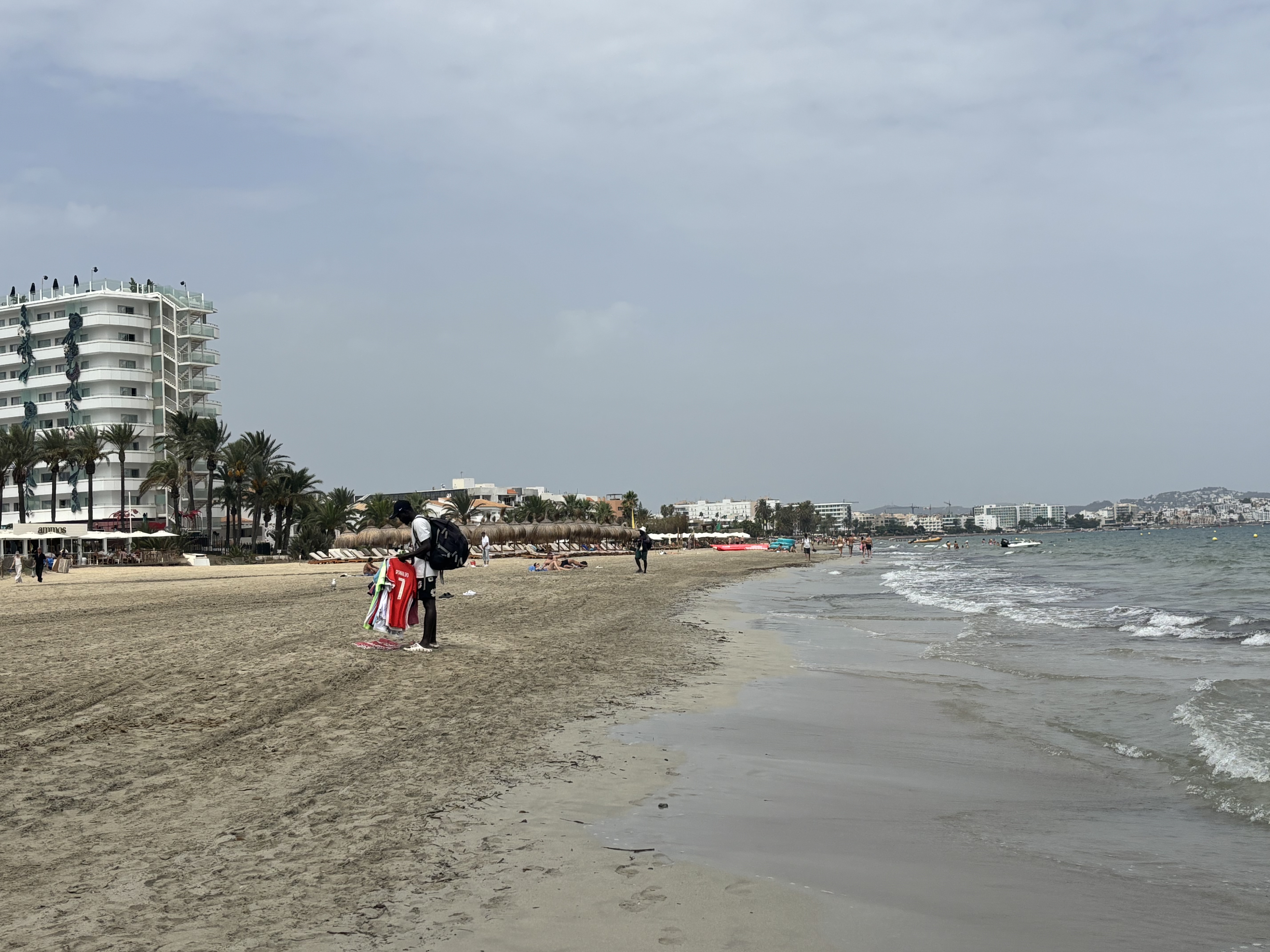 Flyboarding in Playa d'en Bossa