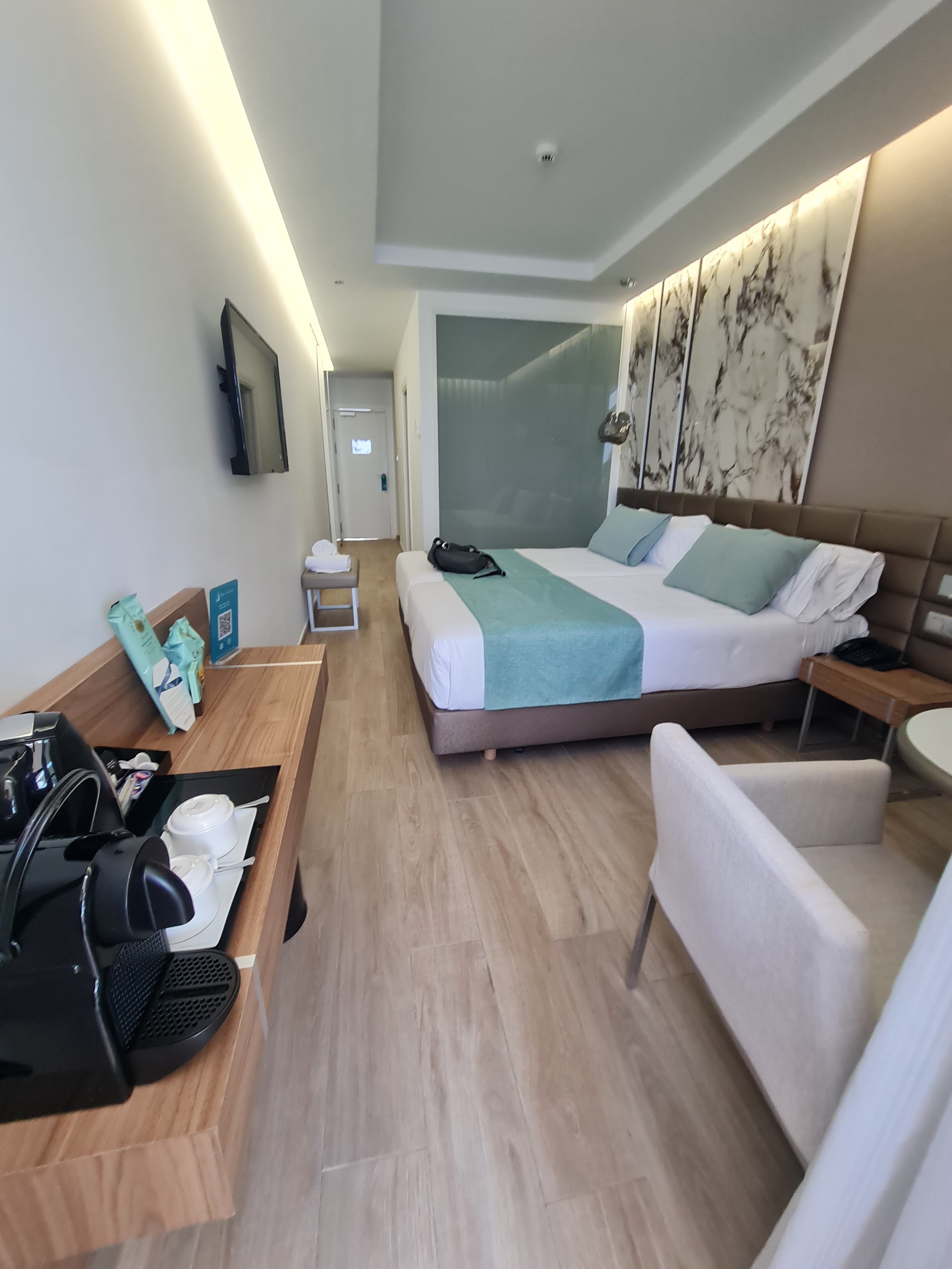 Beach Club & Bali Beds in Playa d'en Bossa photo 4