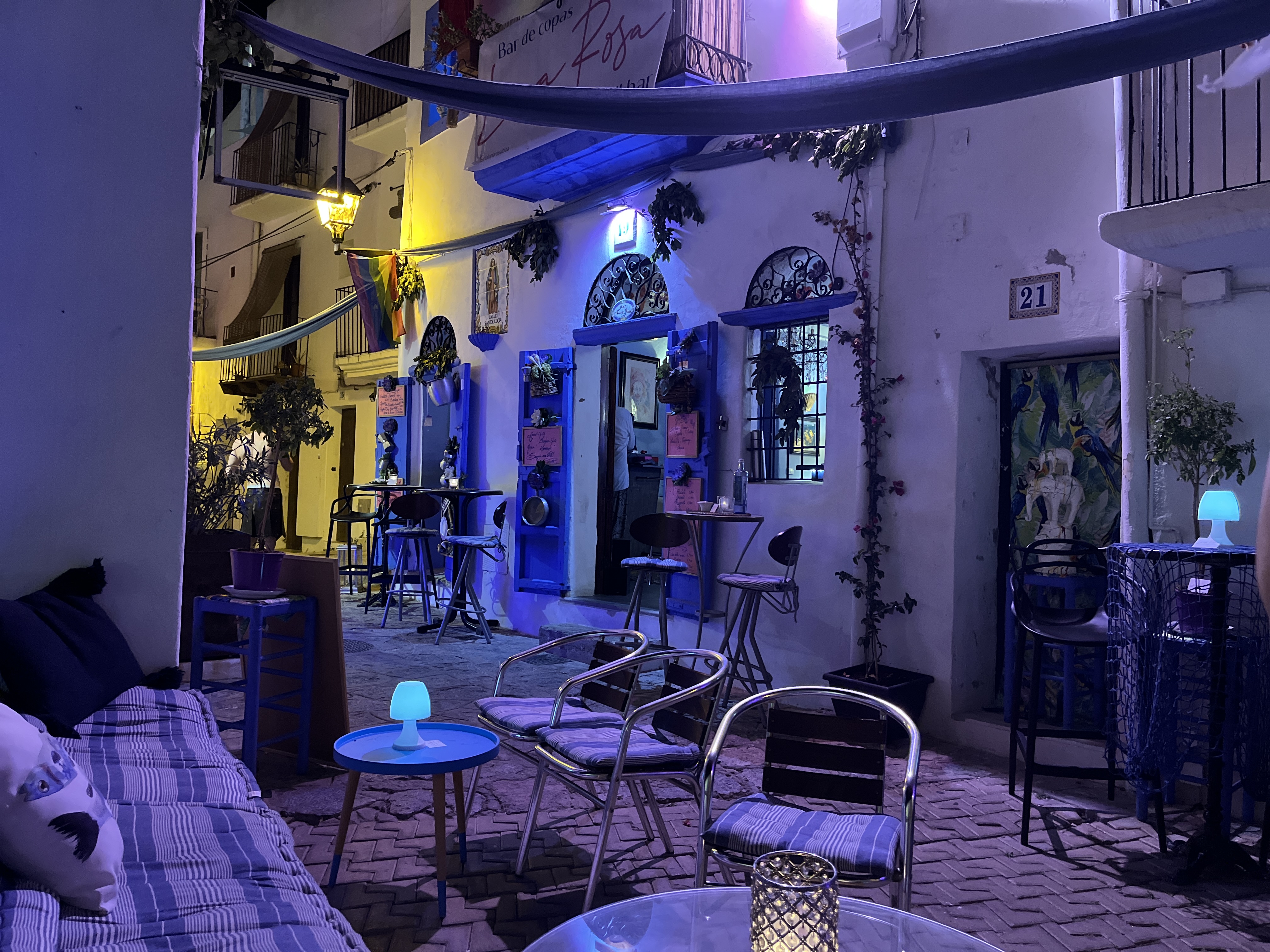 Cocktail Masterclass in Ibiza Town photo 4