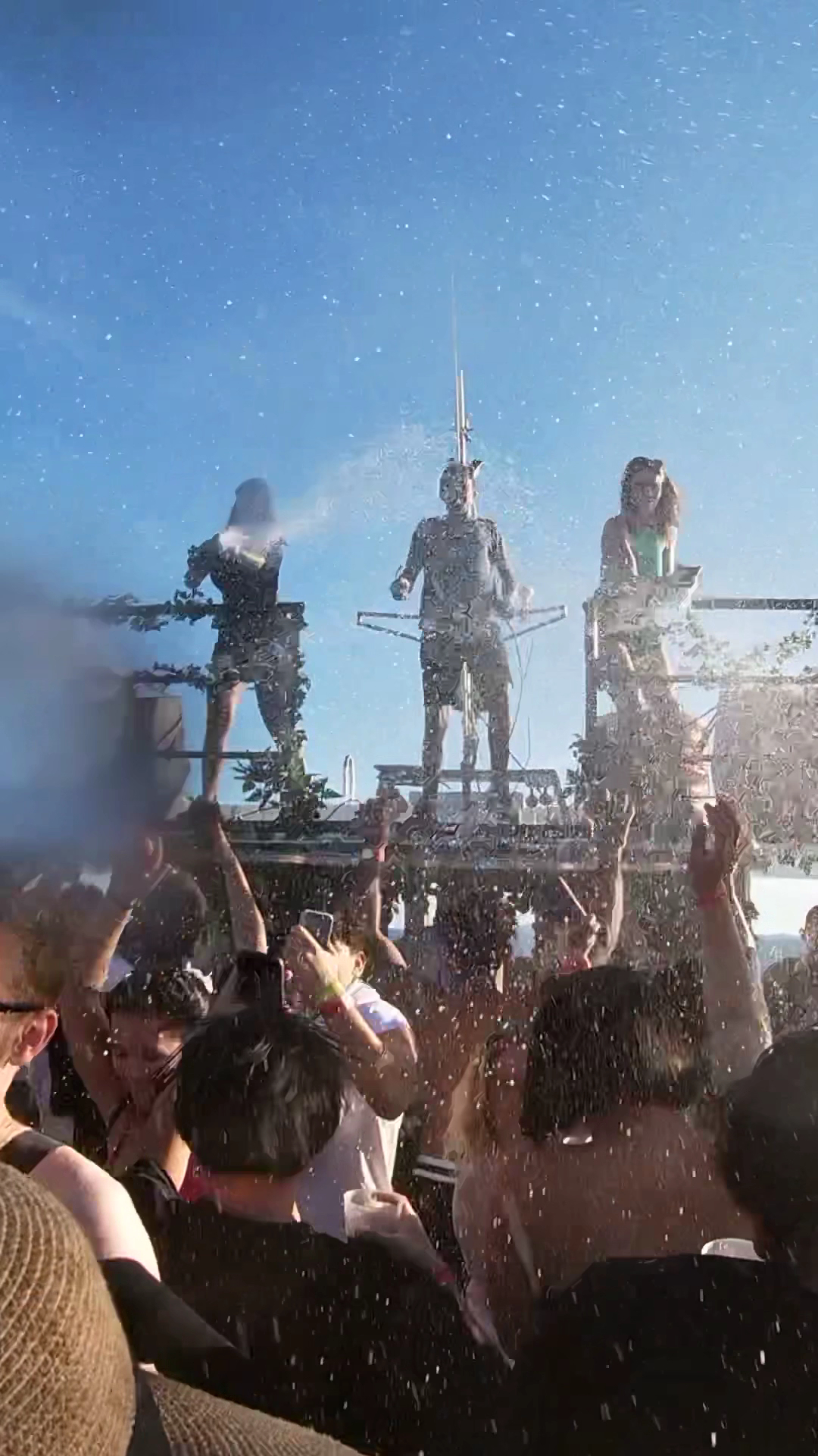 Boat Party in San José photo 3