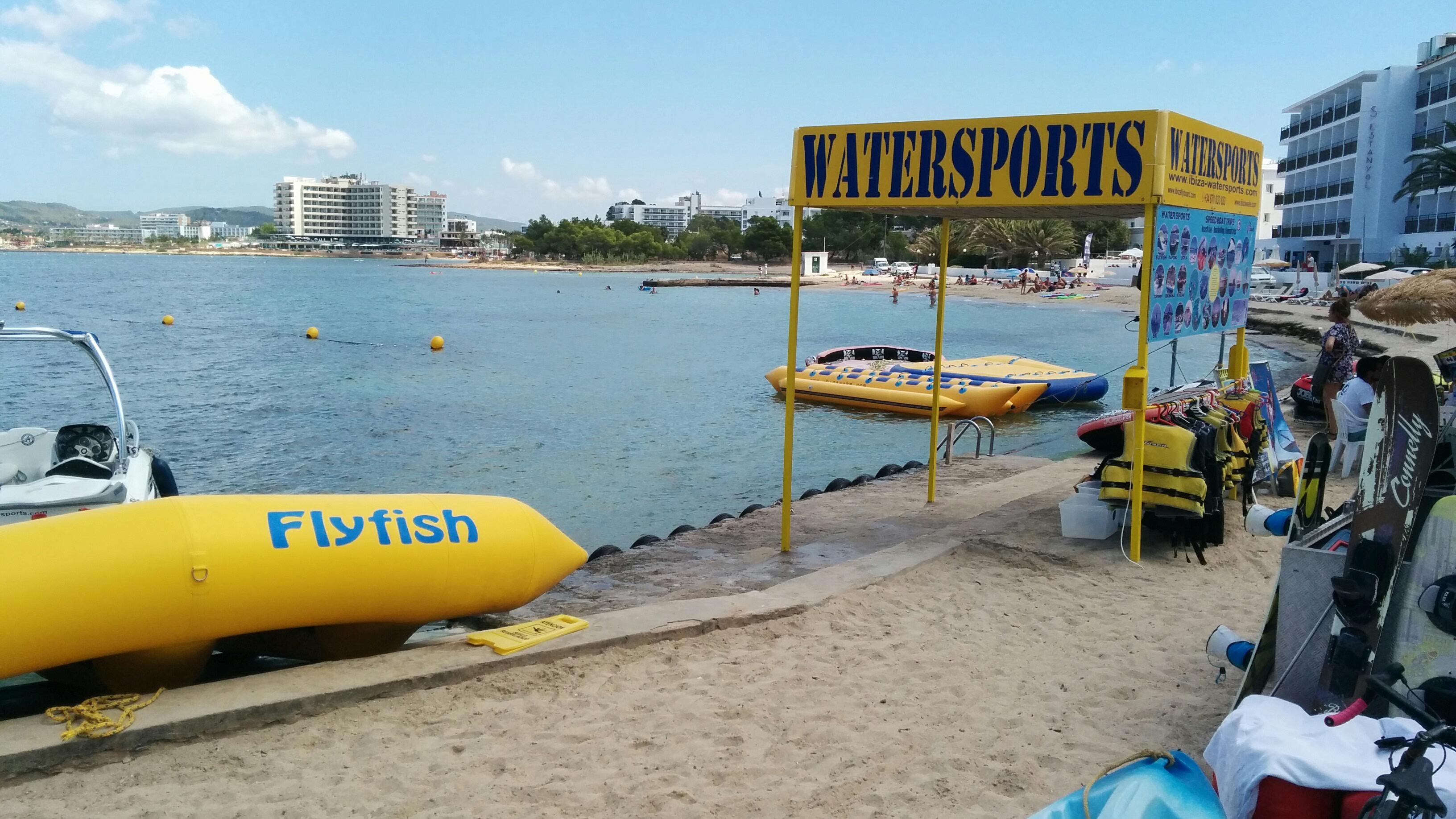 Wakeboarding in Cala de Bou photo 5