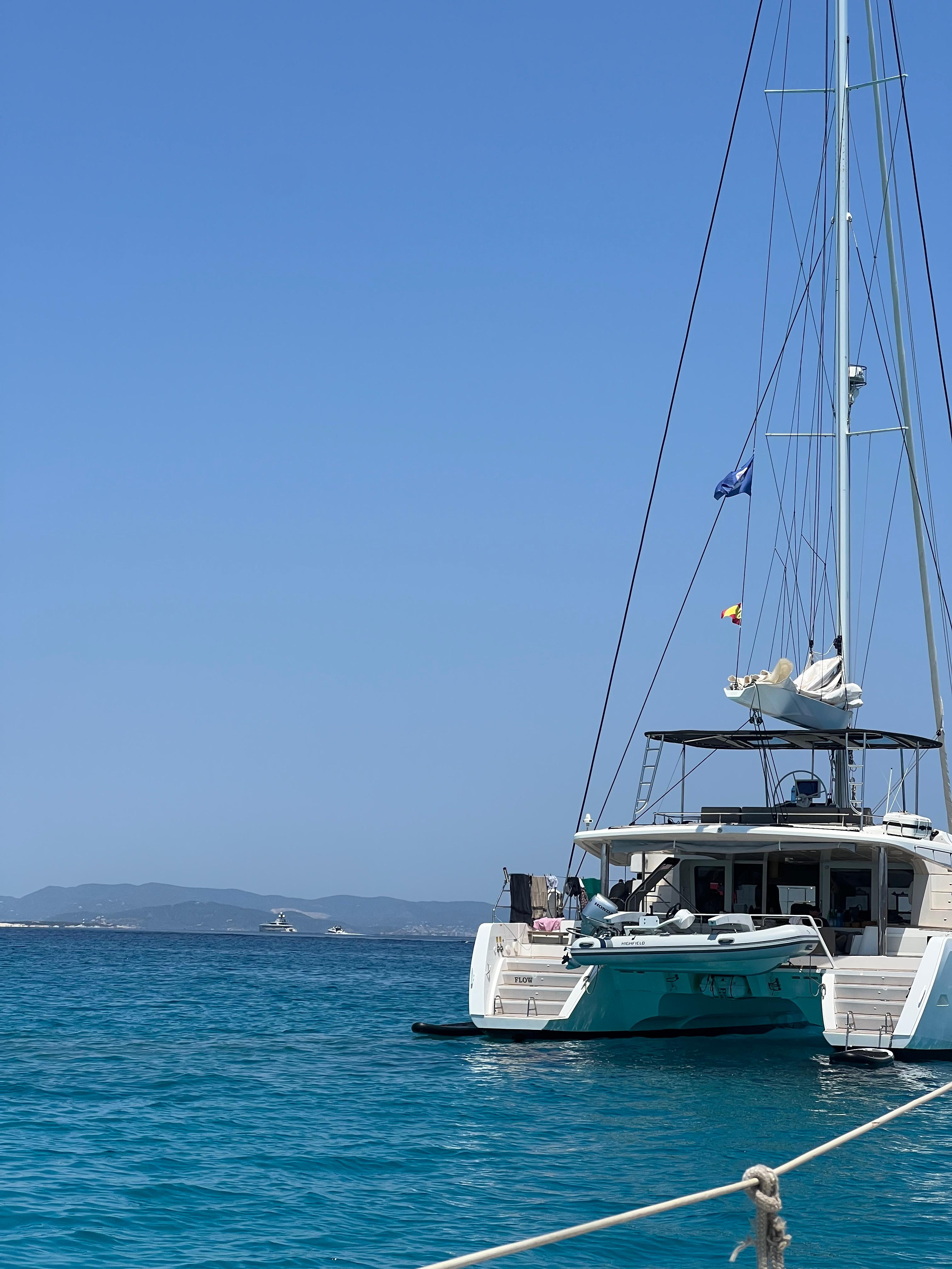 Catamaran Cruise in Santa Gertrudis photo 2