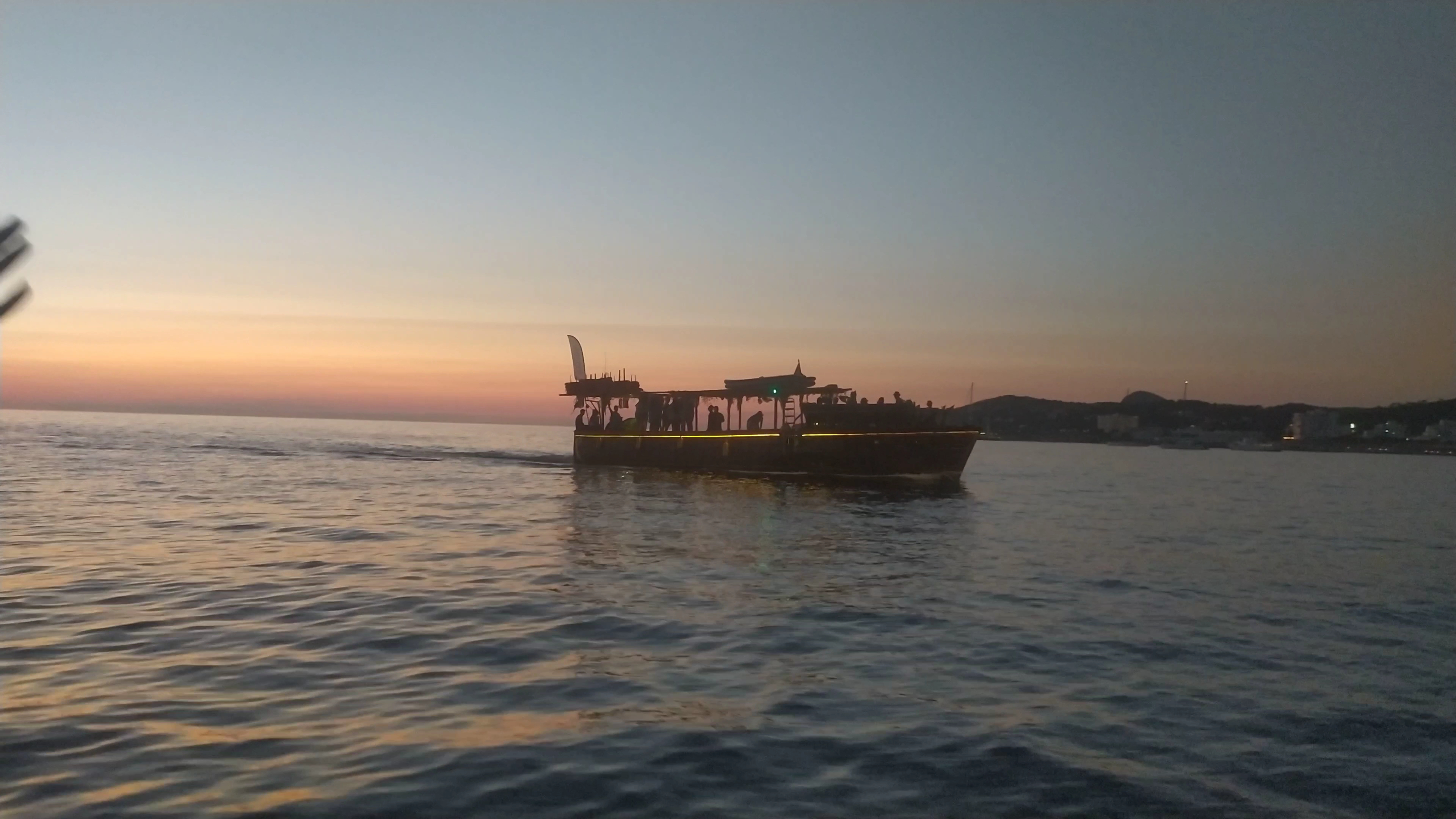 Sunset Cruise in Cala Llonga photo 3