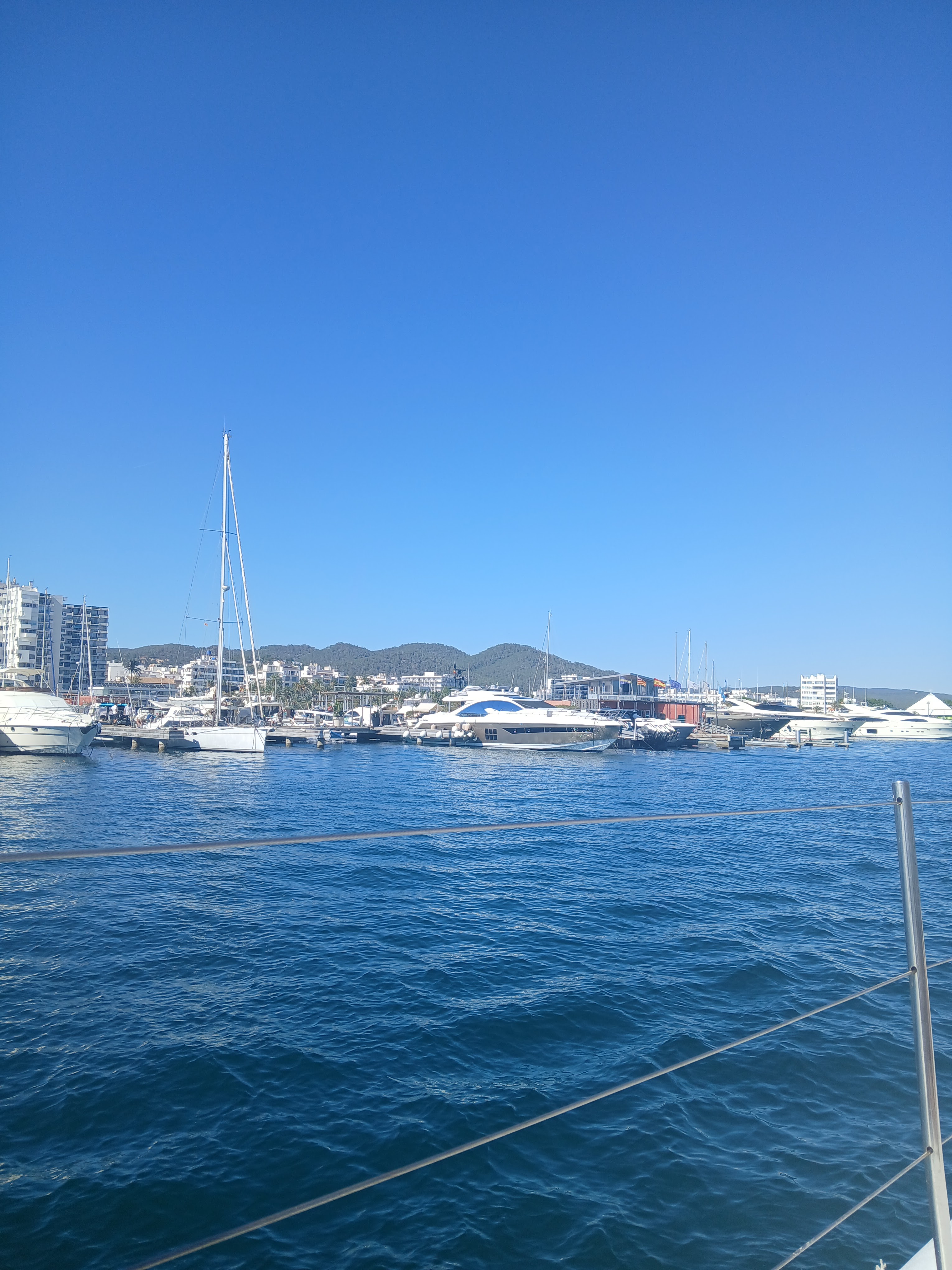 Sailing Excursion in San Antonio photo 2