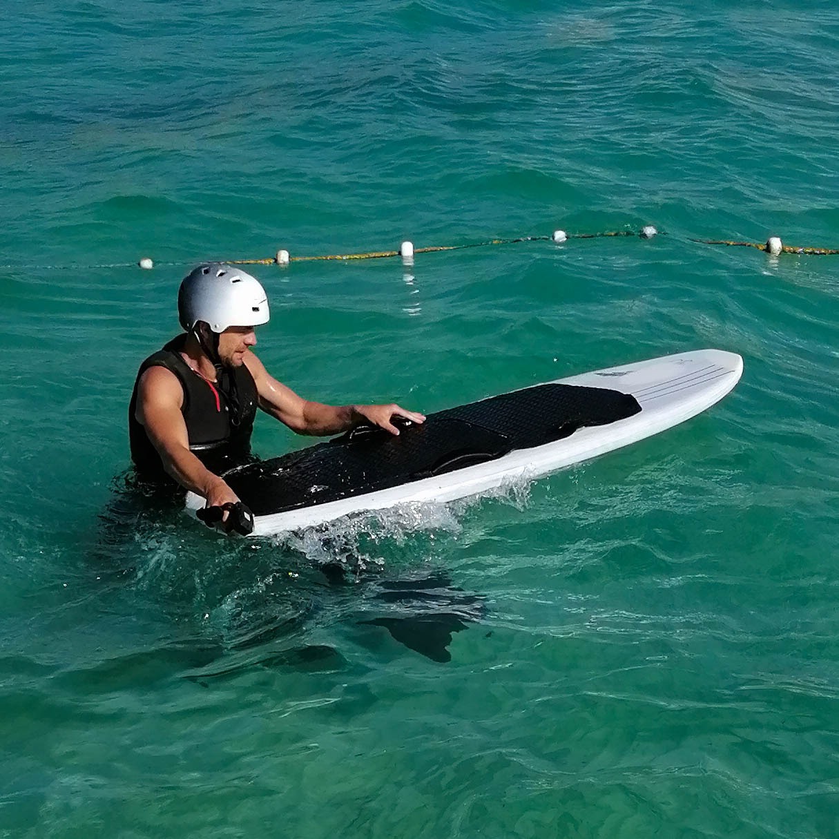 Windsurfing in Cala de Bou photo 2
