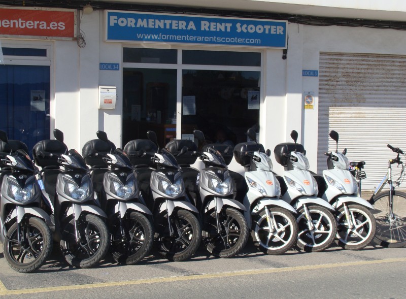 Mountain Bike Rental in Es Pujols photo 5