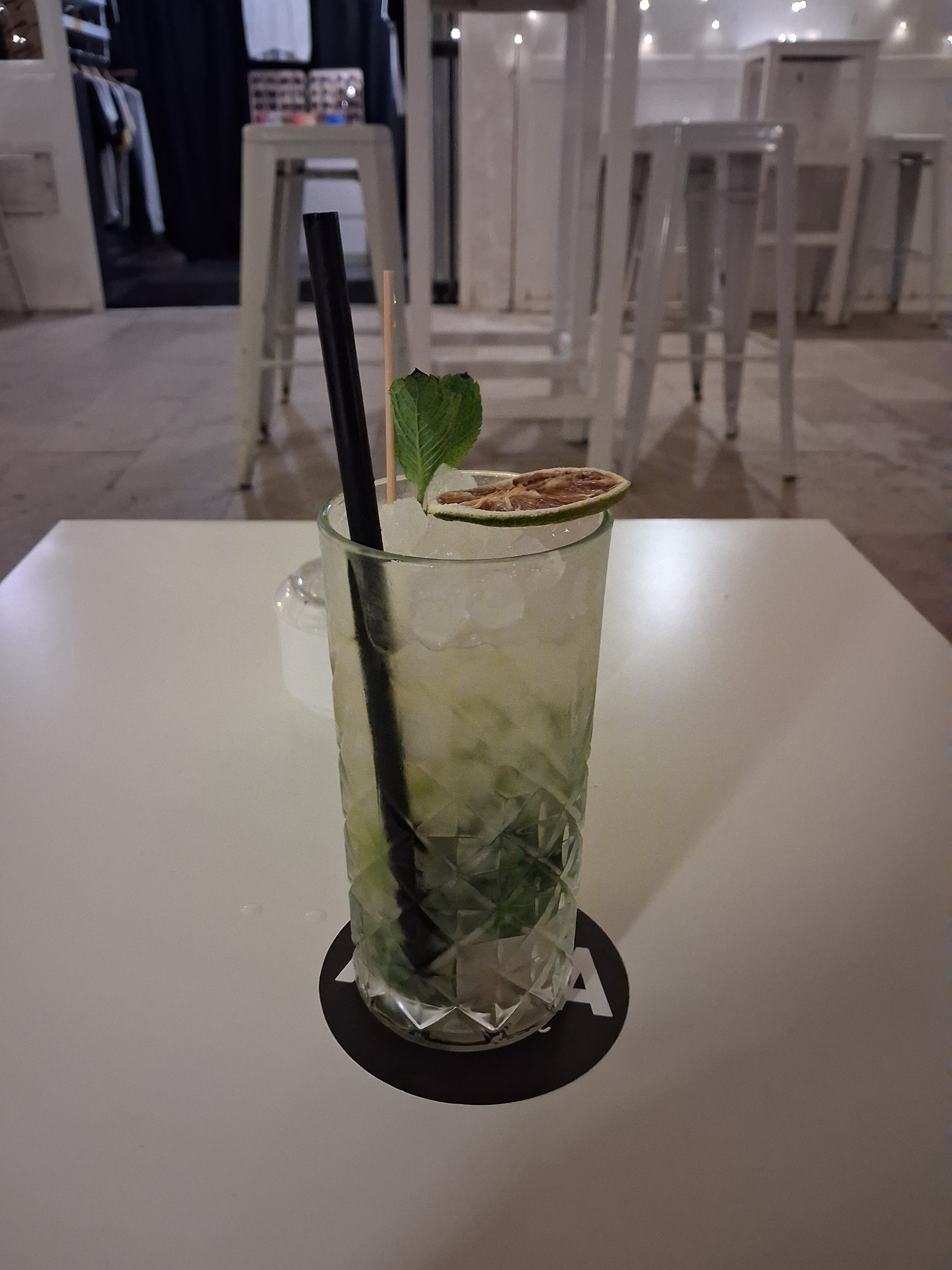 Cocktail Masterclass in Es Pujols photo 5