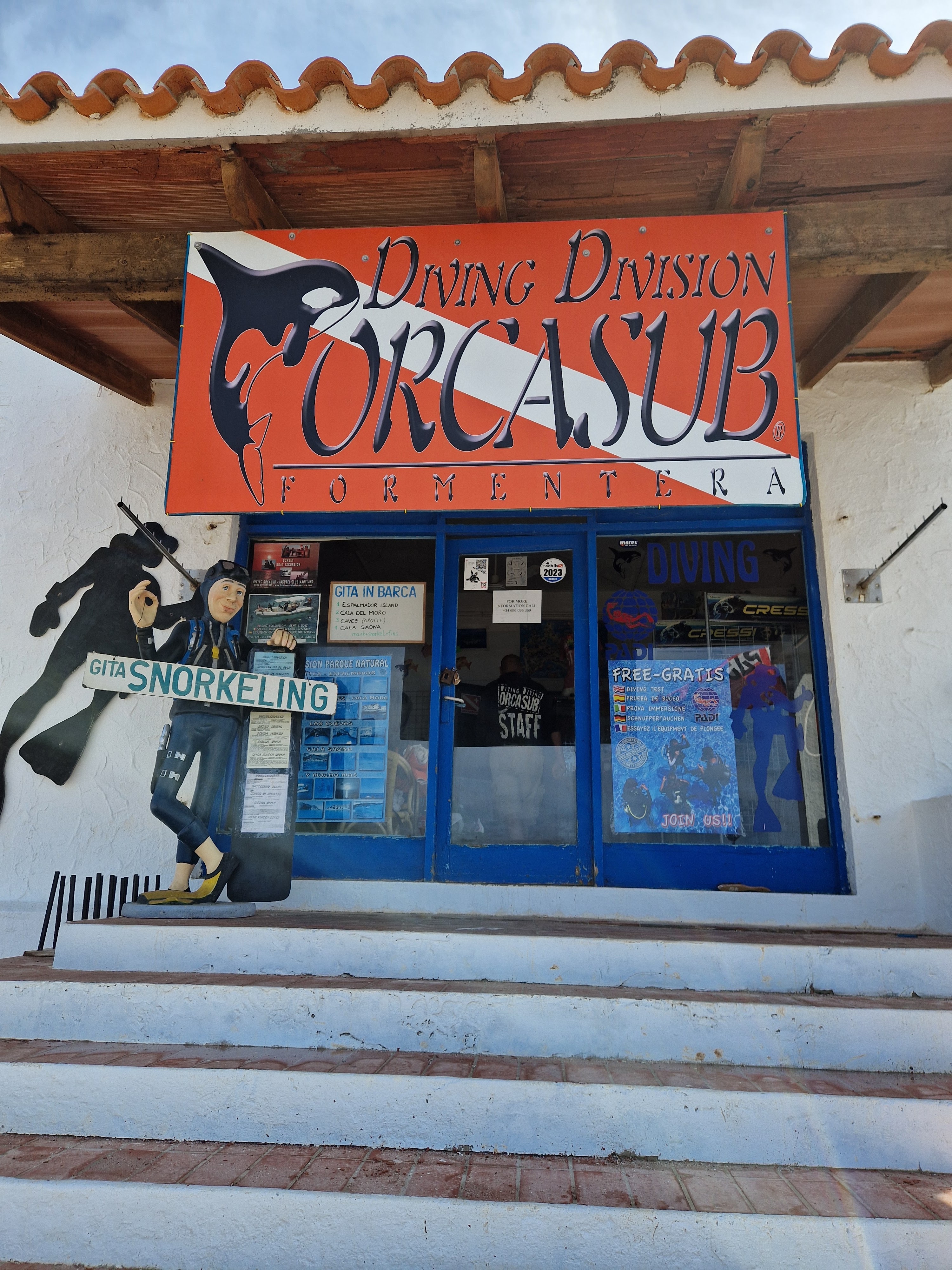 Scuba Courses in Cala Saona photo 4