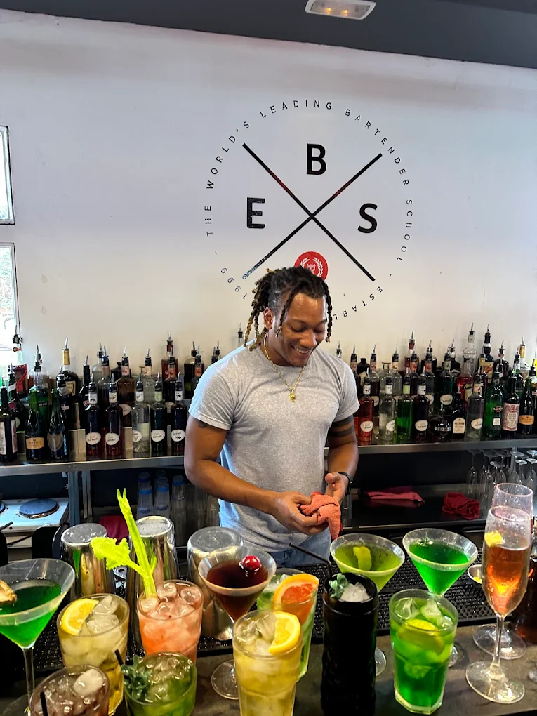 Cocktail Masterclass LP photo 5
