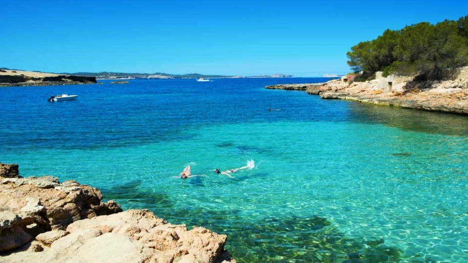 Sailing Lessons in Cala de Bou