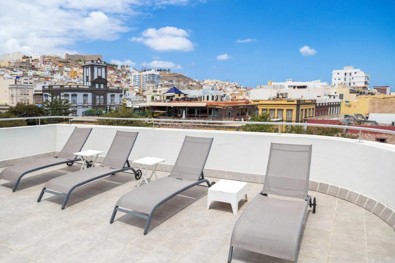 Rooftop Yoga Vegueta