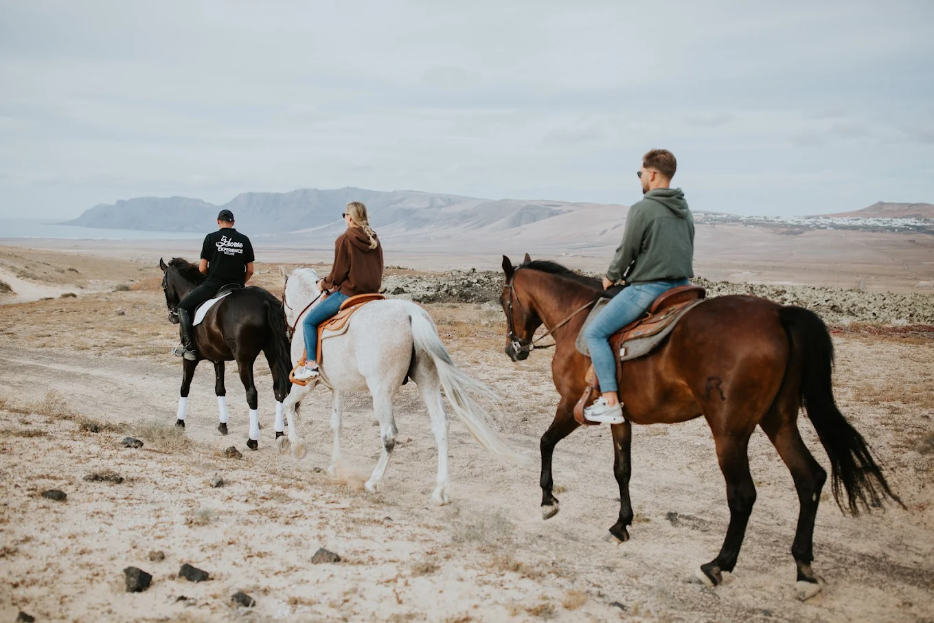 Horseback Riding Tías