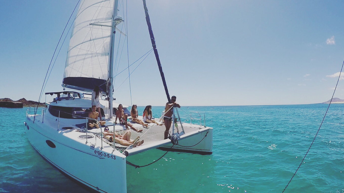 Catamaran Corralejo photo 2