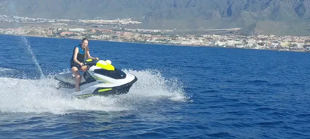 Wakeboarding in Playa de las Américas photo 2