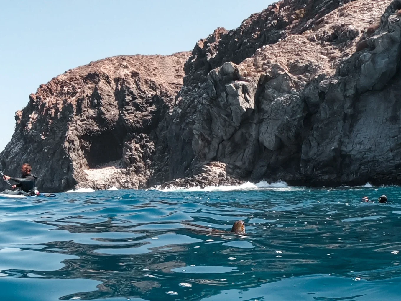 Island Hopping Tour in Playa de las Américas photo 3