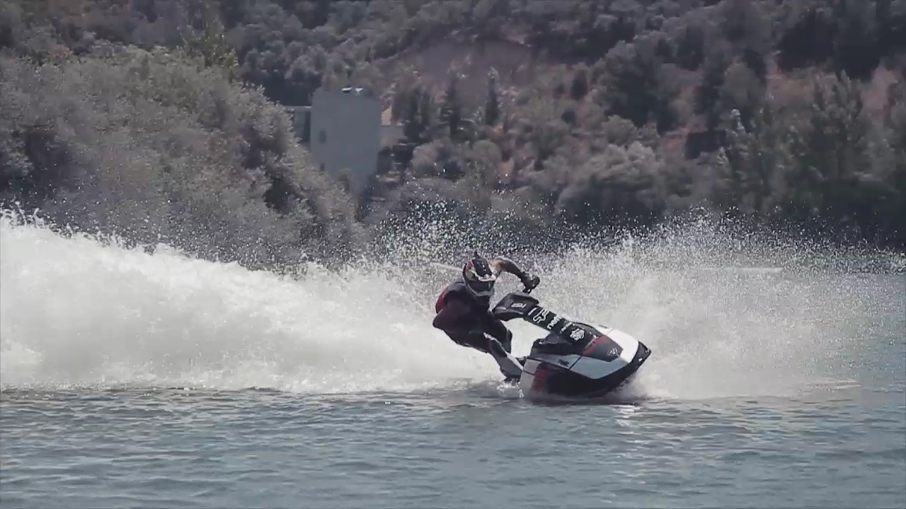 Wakeboarding in Sant Rafel photo 5
