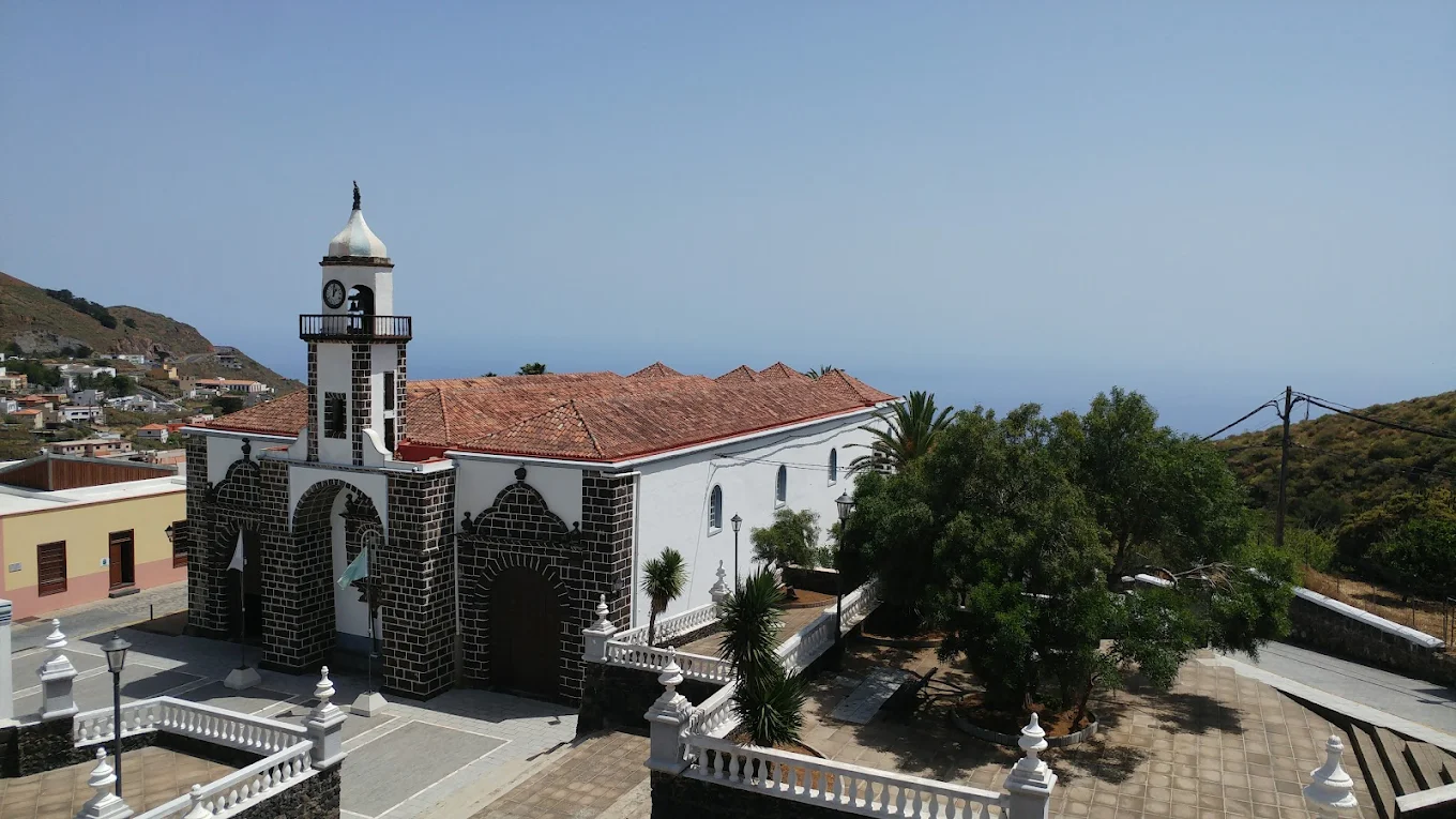 Island Hopping Tour in Valverde photo 2