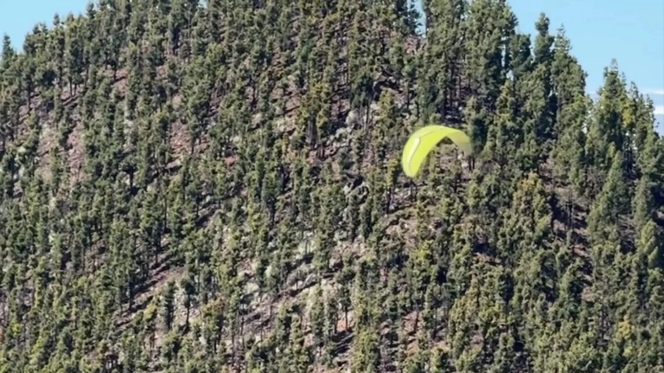 Paragliding in La Laguna
