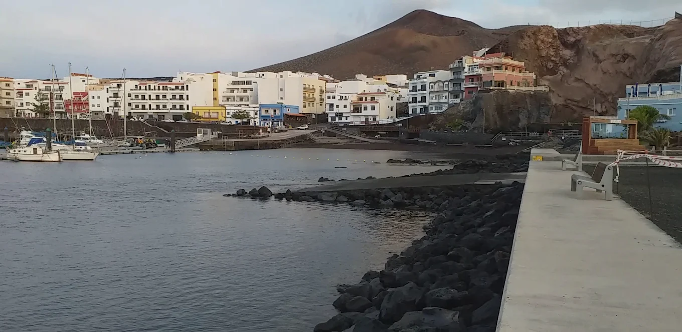 Windsurfing in Valverde