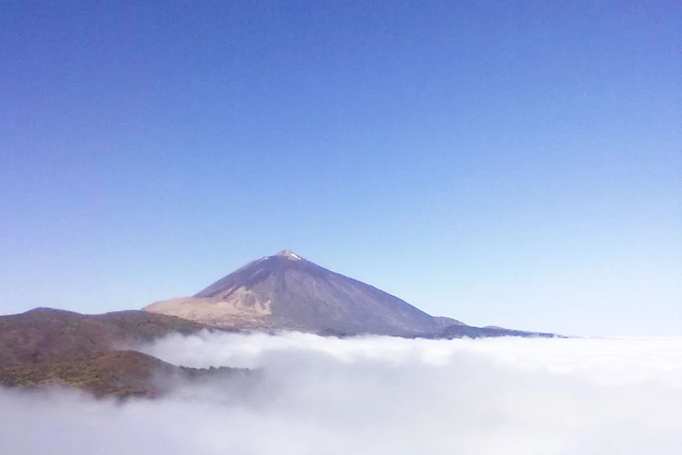 Volcano Tours in Santa Cruz photo 4