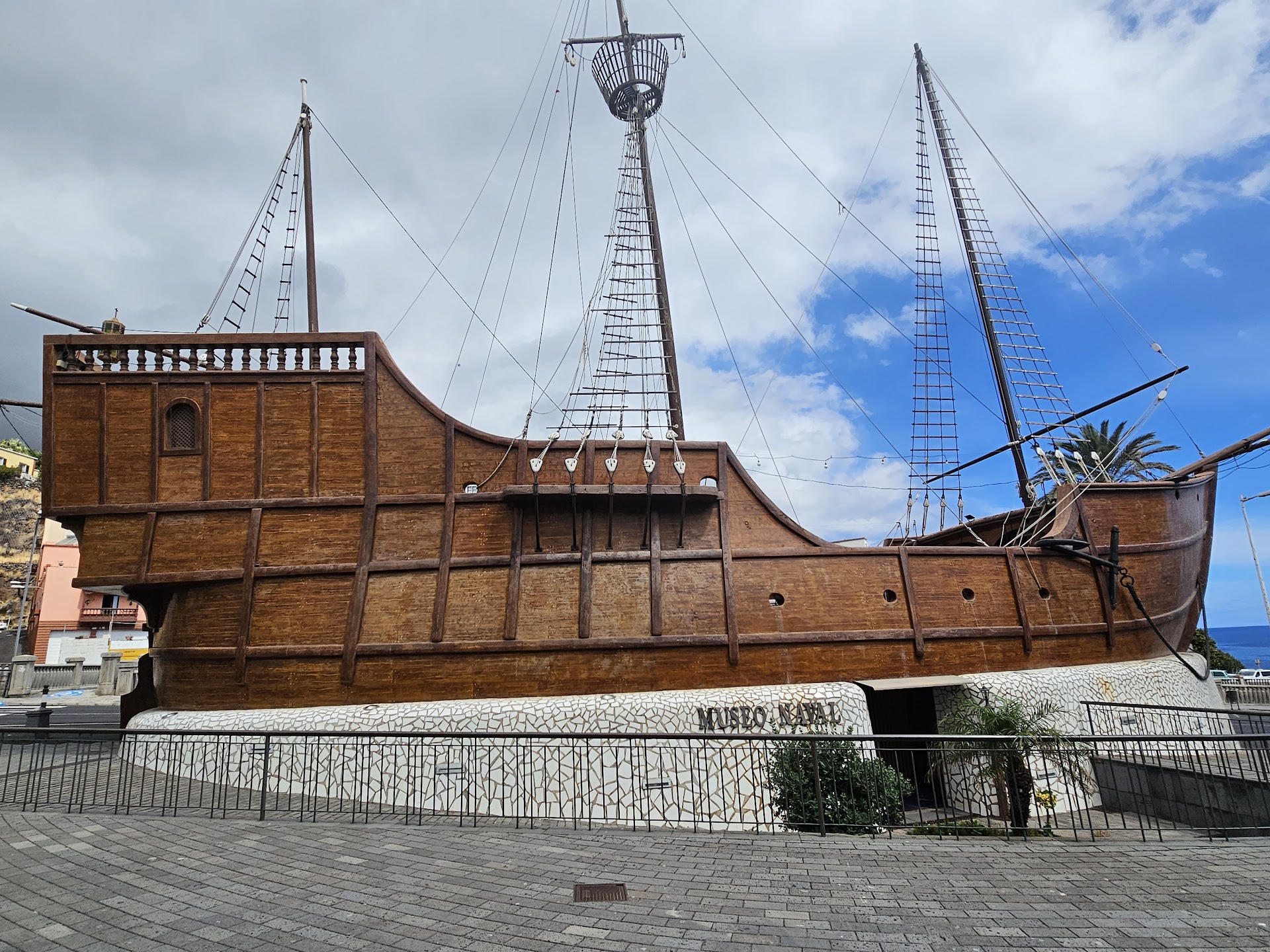 Museo Naval - Barco de la Virgen