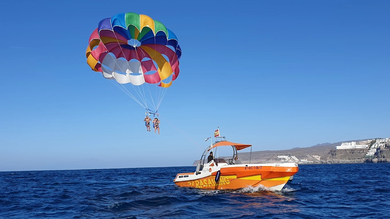 Kayaking & Paddleboarding in Meloneras photo 2